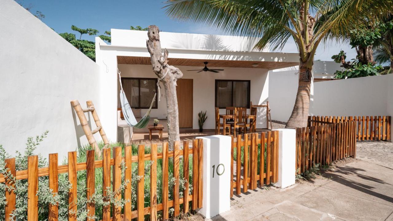 Coco Surf Tropical Village Ла-Либертад Экстерьер фото