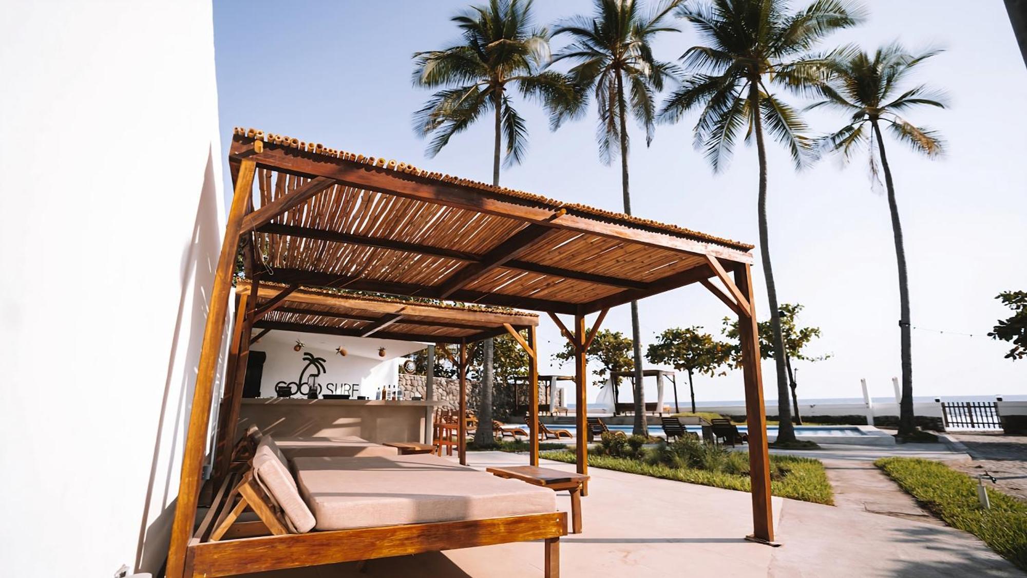 Coco Surf Tropical Village Ла-Либертад Экстерьер фото