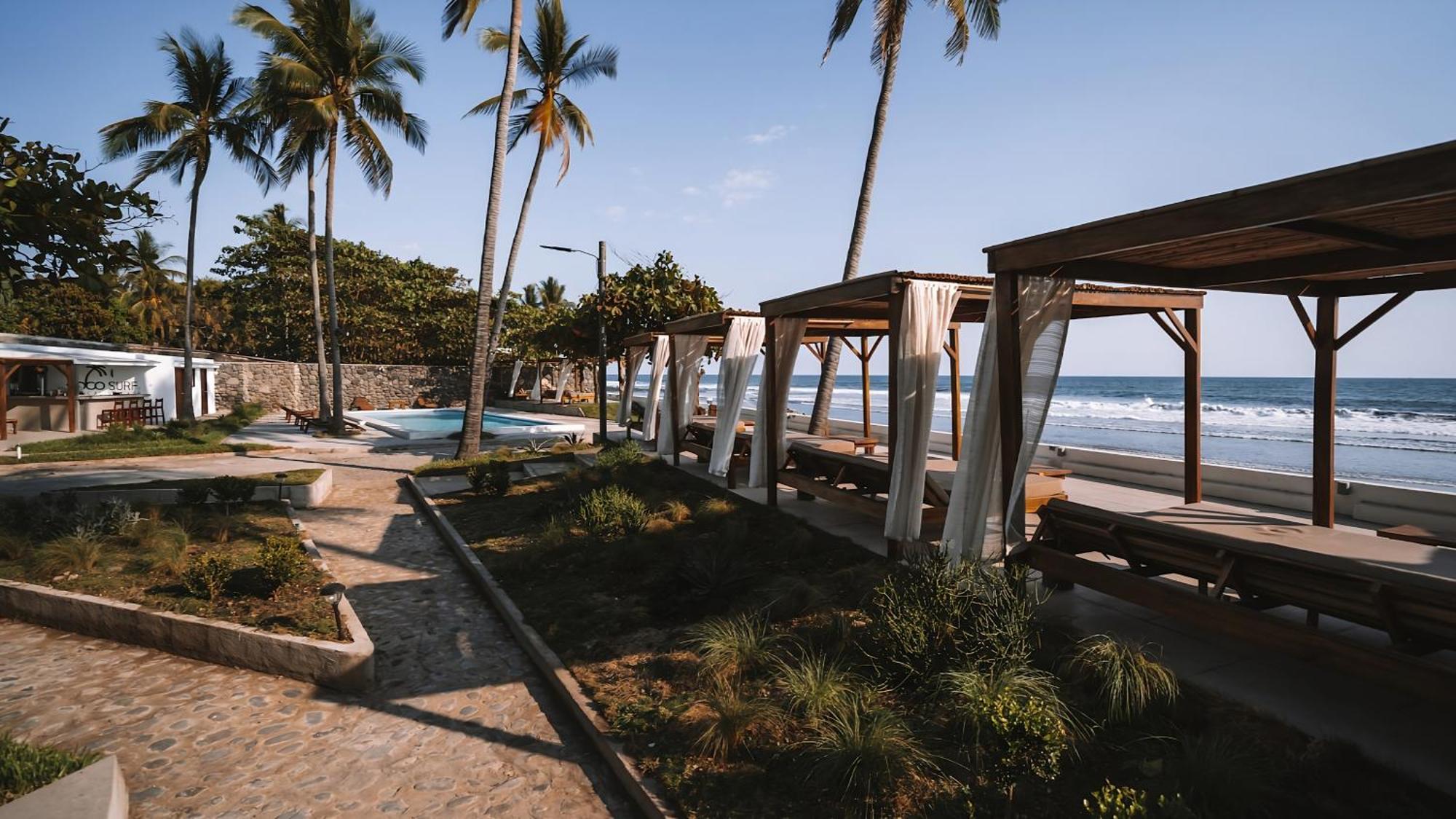 Coco Surf Tropical Village Ла-Либертад Экстерьер фото